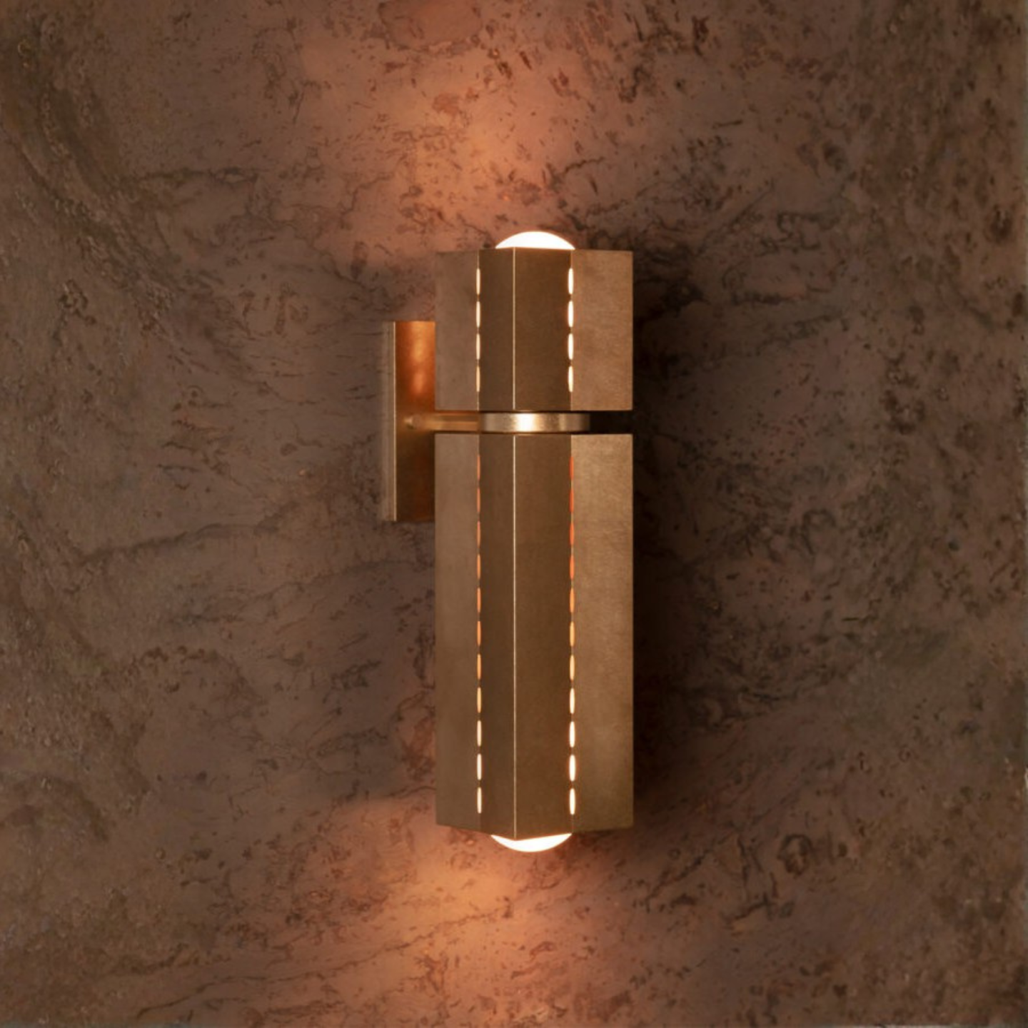 Polaris Wall Medium