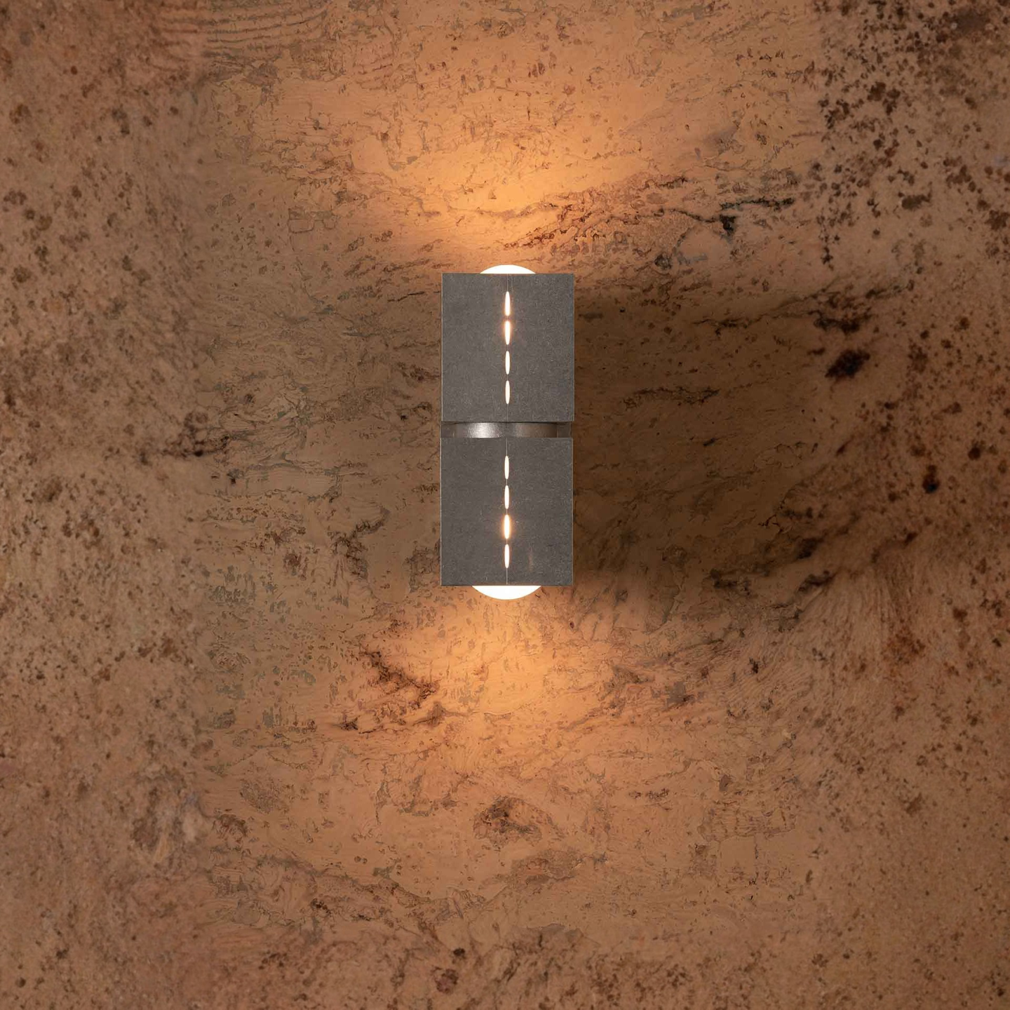 Polaris Wall Small