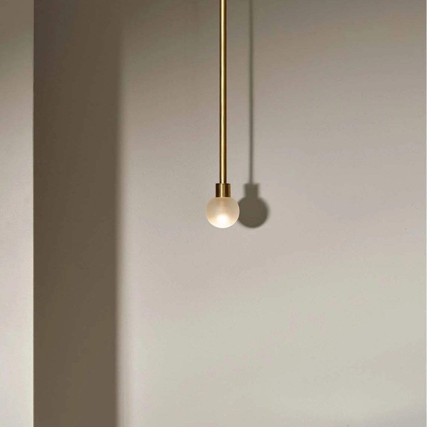 Orb Pendant Mini Solid Rod