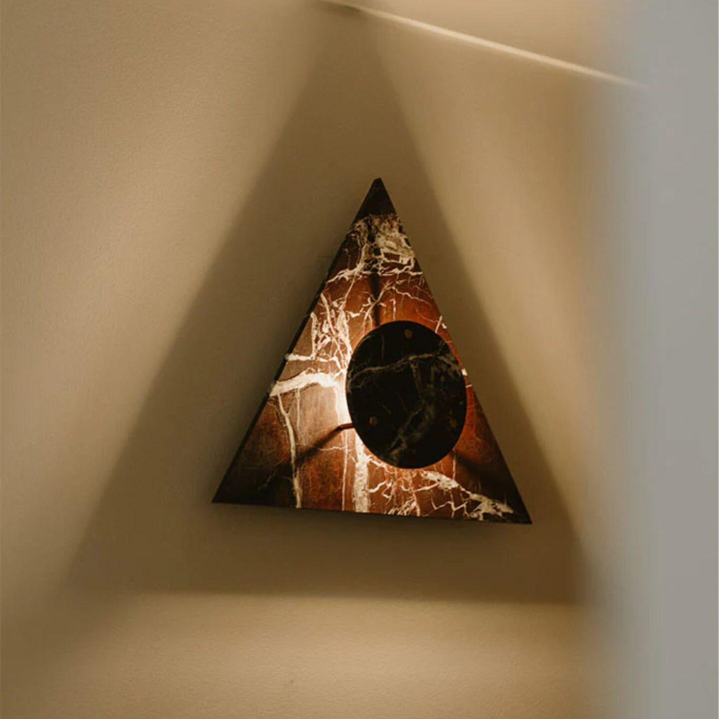 Bermuda Wall Light