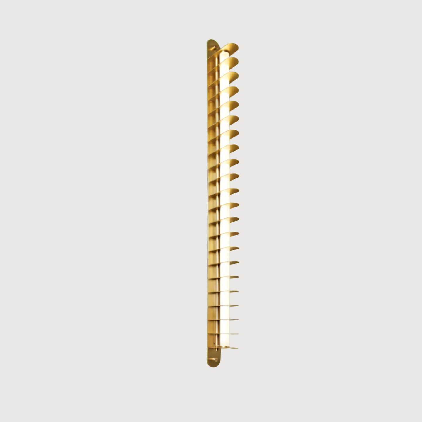 Distance Sconce 900
