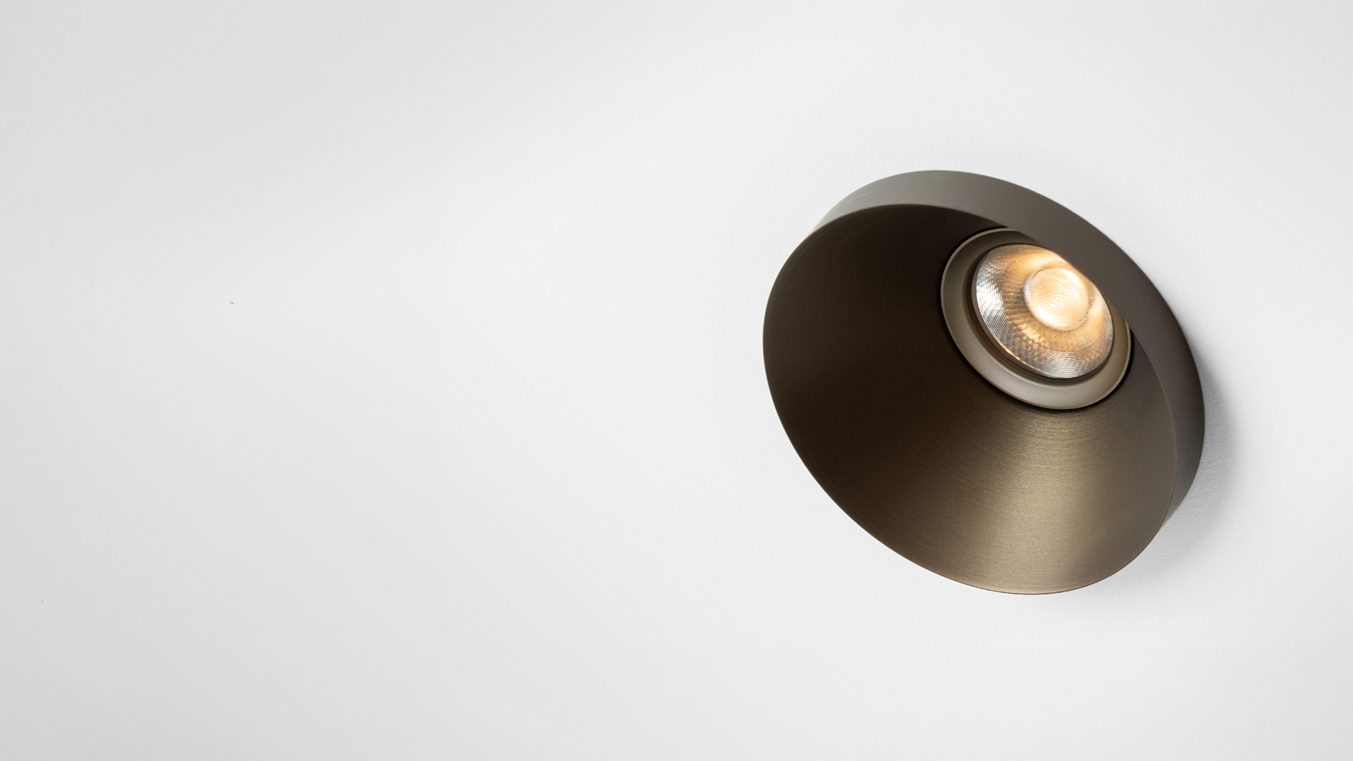 Kup 72 Recessed